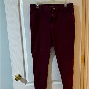 White House Black Market Burgundy Pants Skinny Ankle